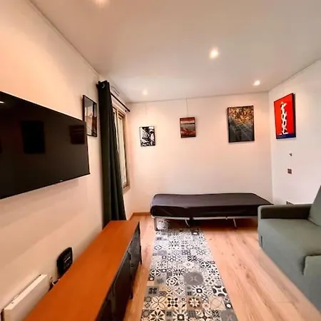 Montparnasse Art Gallery Studio /3p Apartament *